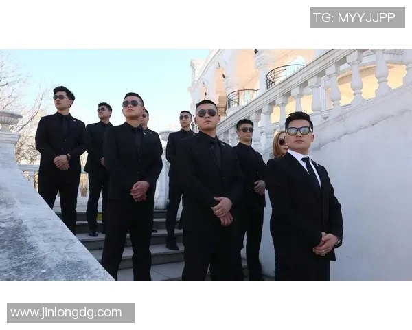 足球明星背后的守护者 谁是他们的私人保镖揭秘