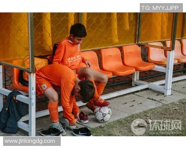 趣味解读足球球星睡姿大合集看他们赛场外的可爱一面 趣味解读足球球星睡姿大合集看他们赛场外的可爱一面