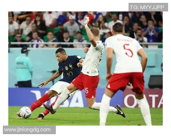 2024年足坛巨星转会潮涌离队风暴重塑世界足球新格局 2024年足坛巨星转会潮涌离队风暴重塑世界足球新格局